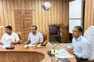 नगर आयुक्त ने वाहन विभाग की बैठक में दिए कई अहम निर्देश