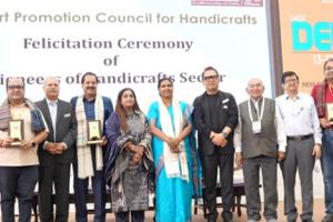 60वाँ आईएचजीएफ दिल्ली मेला – केंद्र सरकार ने उत्पाद प्रदर्शन और प्रदर्शकों की गतिशीलता की सराहना की