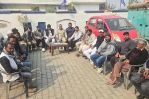 बीएसपी का ‘गांव–बूथ चलो’ अभियान तेज, एसआईआर विशेष पुनरीक्षण पर मंथन