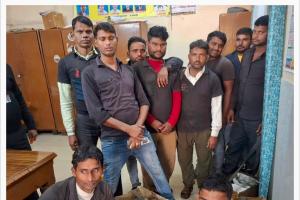 चेकिंग अभियान में 10 अवैध वेंडर धराए, आरपीएफ के सुपुर्द