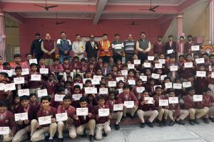 संस्कार भारती मुरादाबाद महानगर ने भारत माता चित्रकला प्रतियोगिता का सफल आयोजन किया