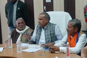 अनुसूचित जाति/जनजाति आयोग द्वारा सर्किट हाउस में की बैठक