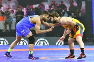 दिल्ली दंगल वॉरियर्स ने मुंबई टाइगर्स के खिलाफ दो अंक हासिल किए