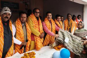 कल्याण सिंह की जयंती पर टूंडला में कंबल वितरण, विचार गोष्ठी आयोजित