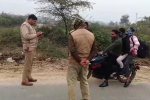 बिना हेलमेट बाइक सवारों पर सख्ती, पुलिस ने चलाया चैकिंग अभियान
