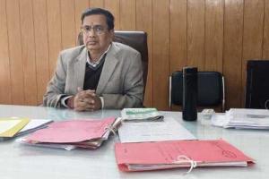 राजस्थान में पीएचईडी विभाग का एक अभियंता रिश्वत में आईफोन लेते हुए पकड़ा गया