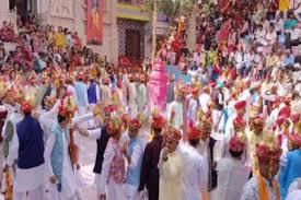 राजस्थान में धूमधाम से मनाई गई होली, खासाखोठी में पर्यटकों ने लिया सांस्कृतिक कार्यक्रम का आनंद