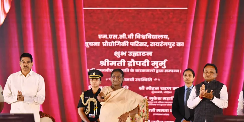 राष्ट्रपति द्रौपदी मुर्मू ने ओडिशा में अपने गृह नगर रायरंगपुर में परियोजनाओं की शुरुआत की