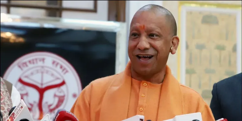 जनता से जुड़े मुद्दों को सदन में रखें, सार्थक चर्चा के जरिये कराएं उत्तर प्रदेश का विकास : आदित्यनाथ